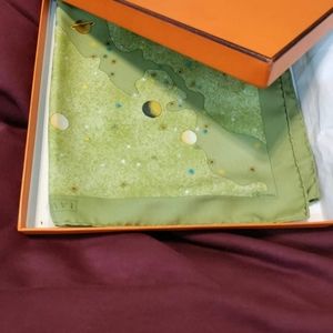 Hermes "LA Voie Lactee" scarf in original box